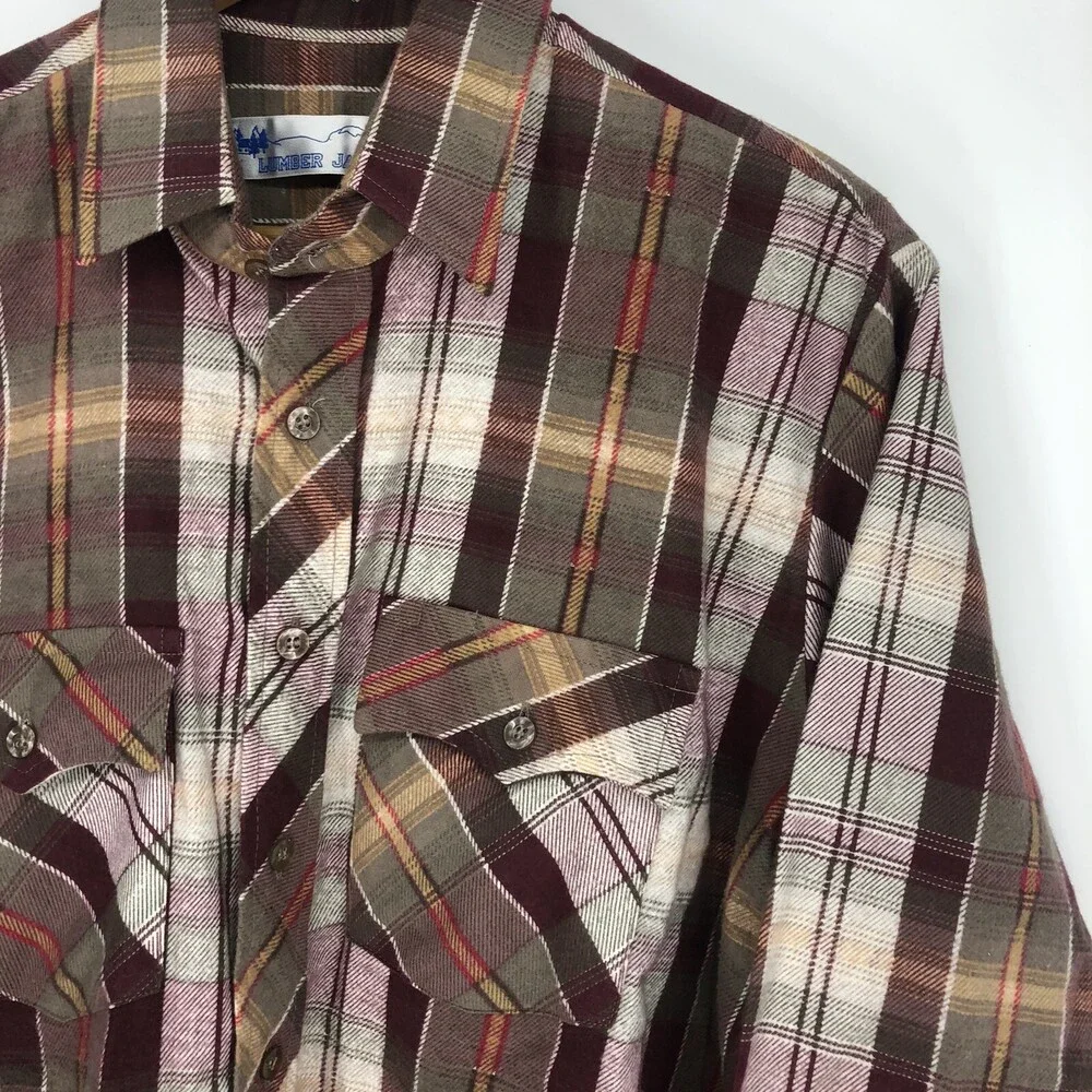 Lumber Jack Red and Green Plaid Western Button Up Collared Long Sleeve Shirt L